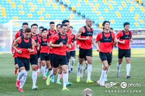 包含转会期体能课后，成都蓉城迎来里程碑备战NBA季后赛，球迷炸锅，纪律约束更严格的词条-尊龙体育