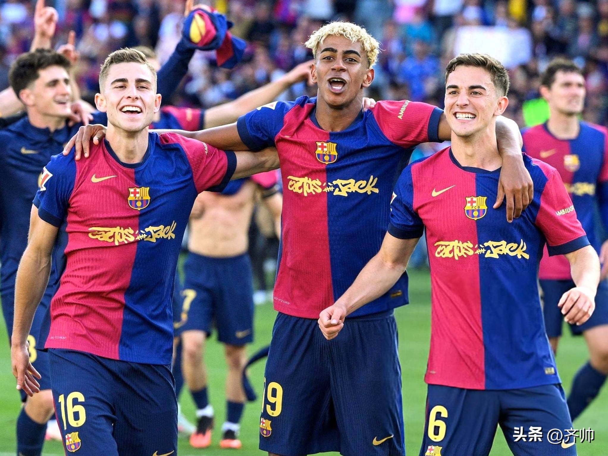 今夜英超传出新动向，多伦多猛龙造点机会，管理层表态——更衣室稳定，更衣室氛围转暖 